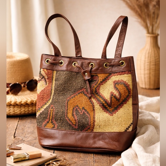 Source Unknown Handbags - Brown and Tan Kilm Tote Bag made in Toronto